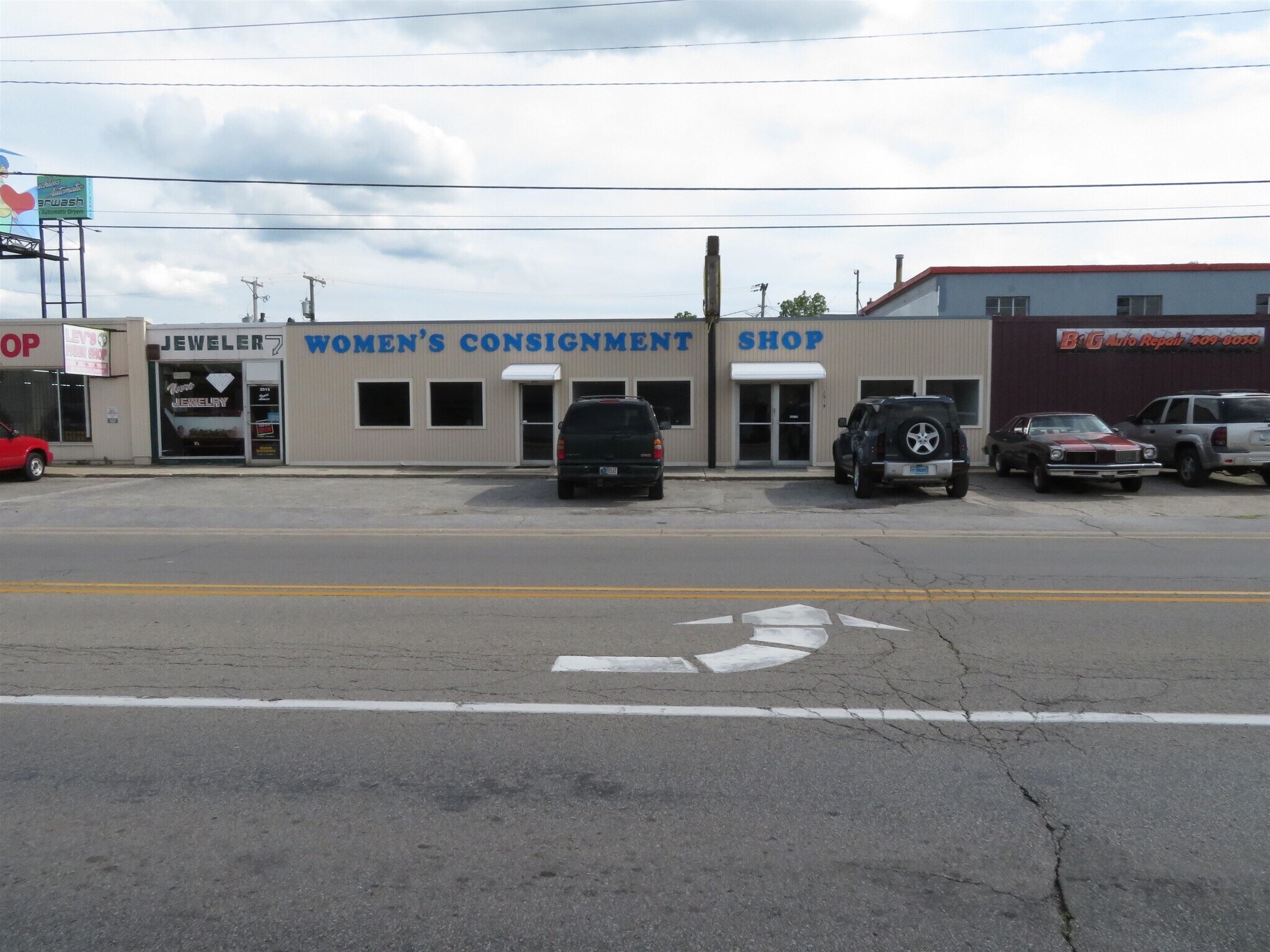 2517 Lower Huntington Rd, Fort Wayne, IN for sale Primary Photo- Image 1 of 1