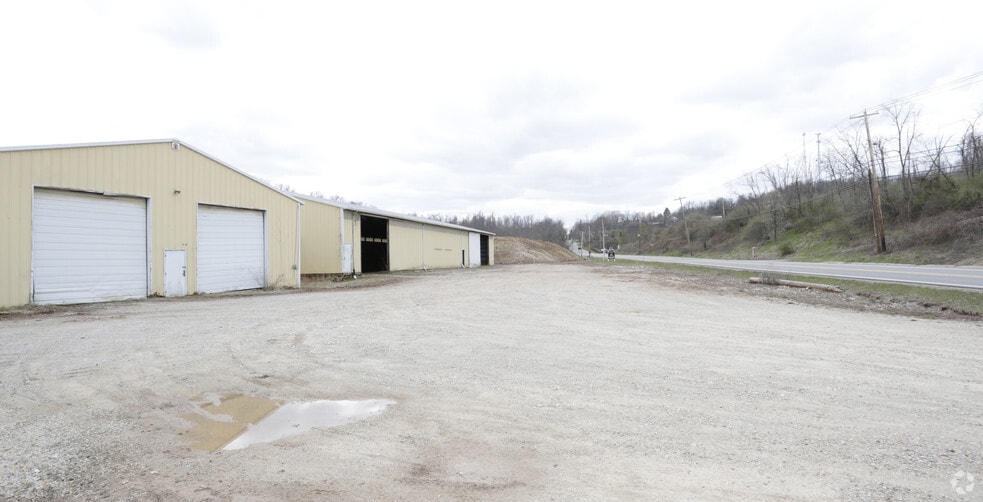 6505 Emerson Ave, Parkersburg, WV for sale - Building Photo - Image 2 of 5