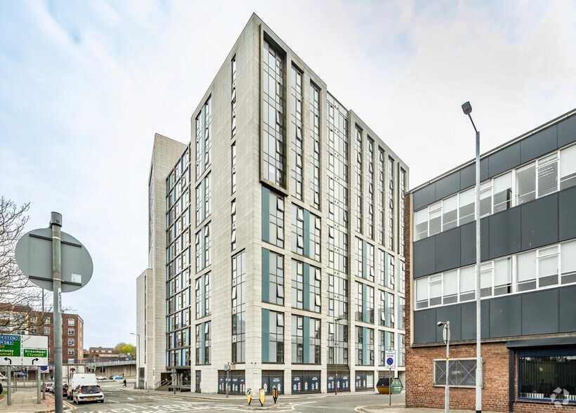 Byrom St, Liverpool for lease - Primary Photo - Image 1 of 5