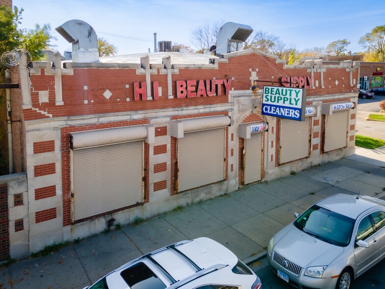 255 W 79th St, Chicago, IL for lease - Building Photo - Image 2 of 15