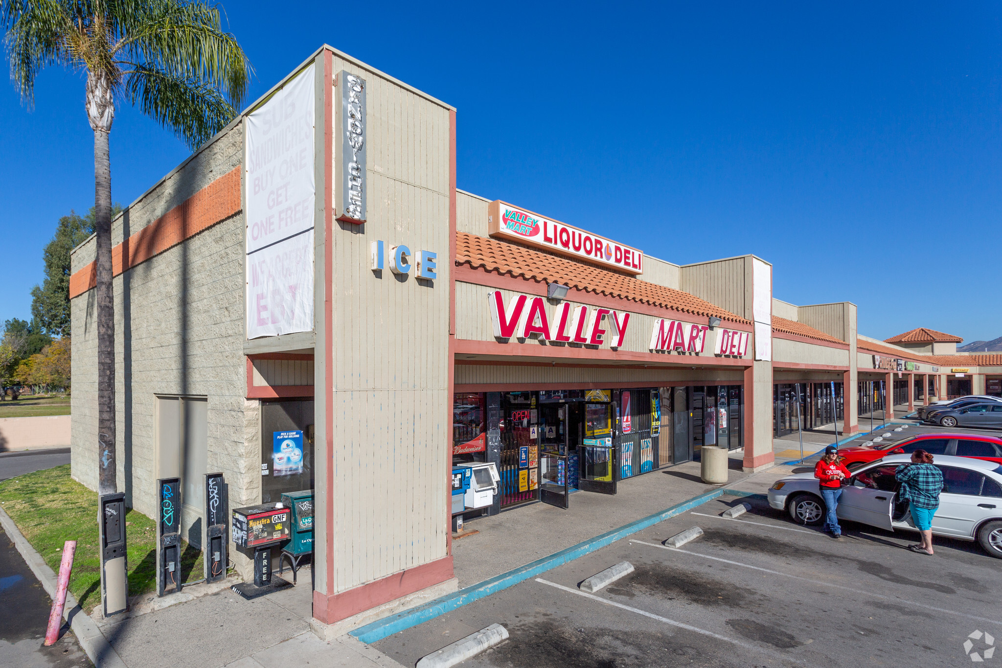 19980 Grand Ave, Lake Elsinore, CA for sale Primary Photo- Image 1 of 1