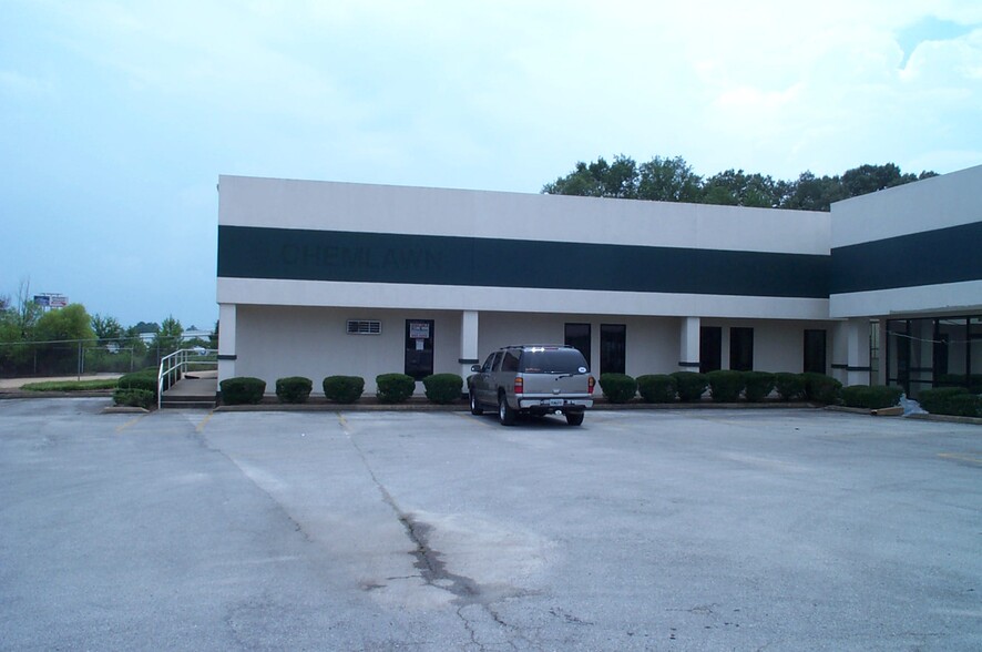 3903 Volunteer Dr, Chattanooga, TN for lease - Building Photo - Image 3 of 4