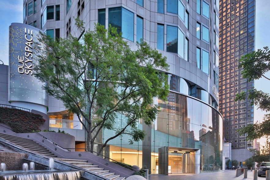 633 W 5th St, Los Angeles, CA for lease - Building Photo - Image 2 of 3