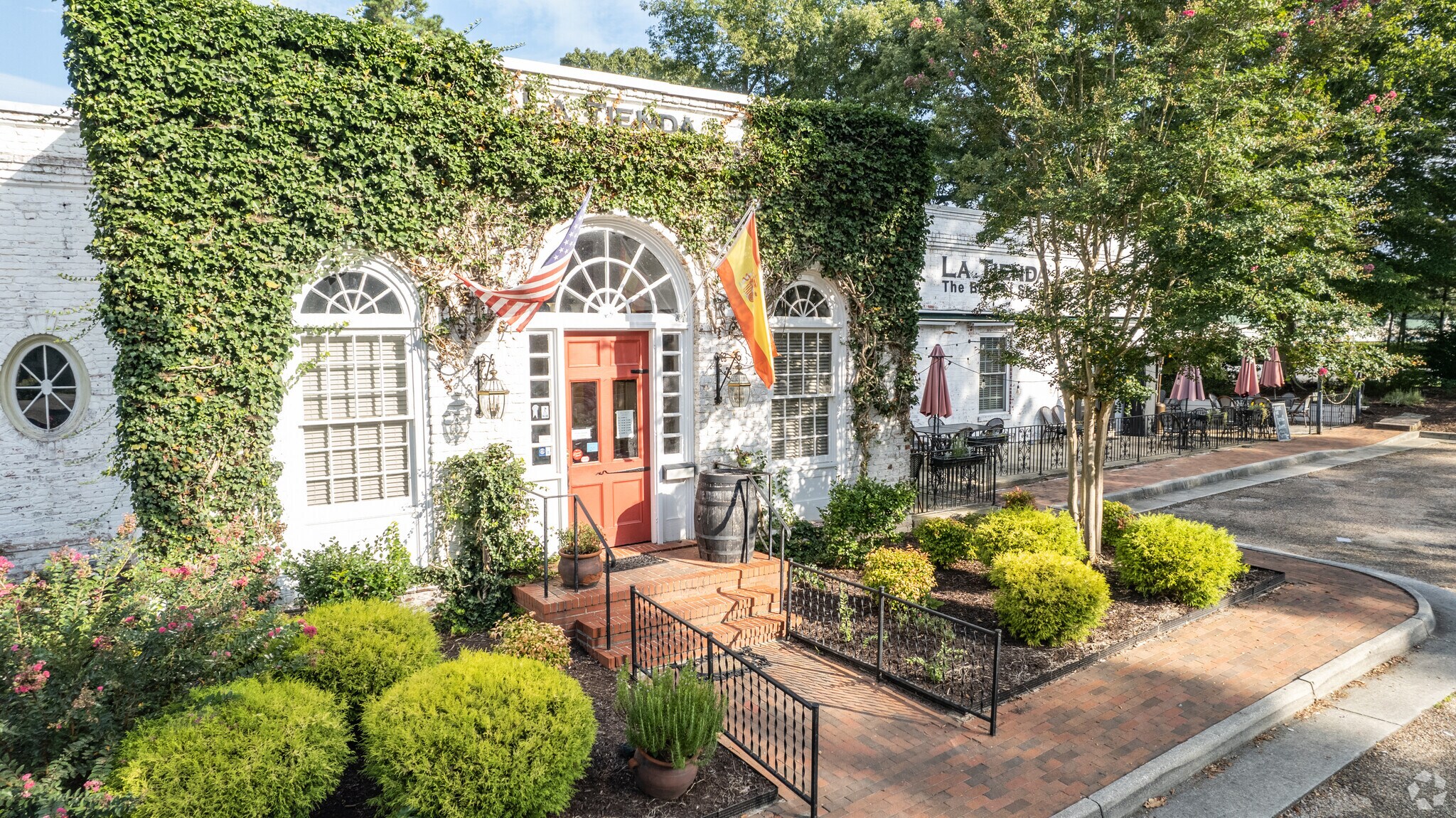 1325-1327 Jamestown Rd, Williamsburg, VA for sale Primary Photo- Image 1 of 1