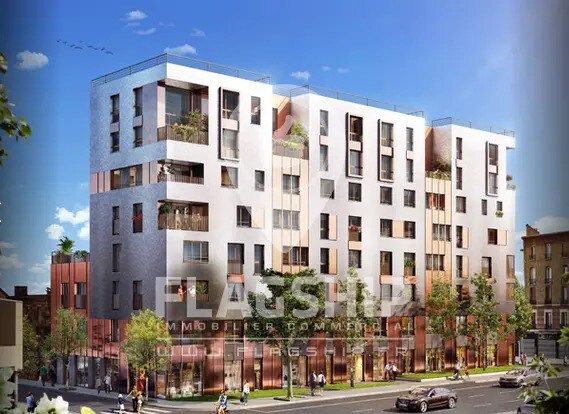 Retail in Cachan for lease - Building Photo - Image 1 of 5