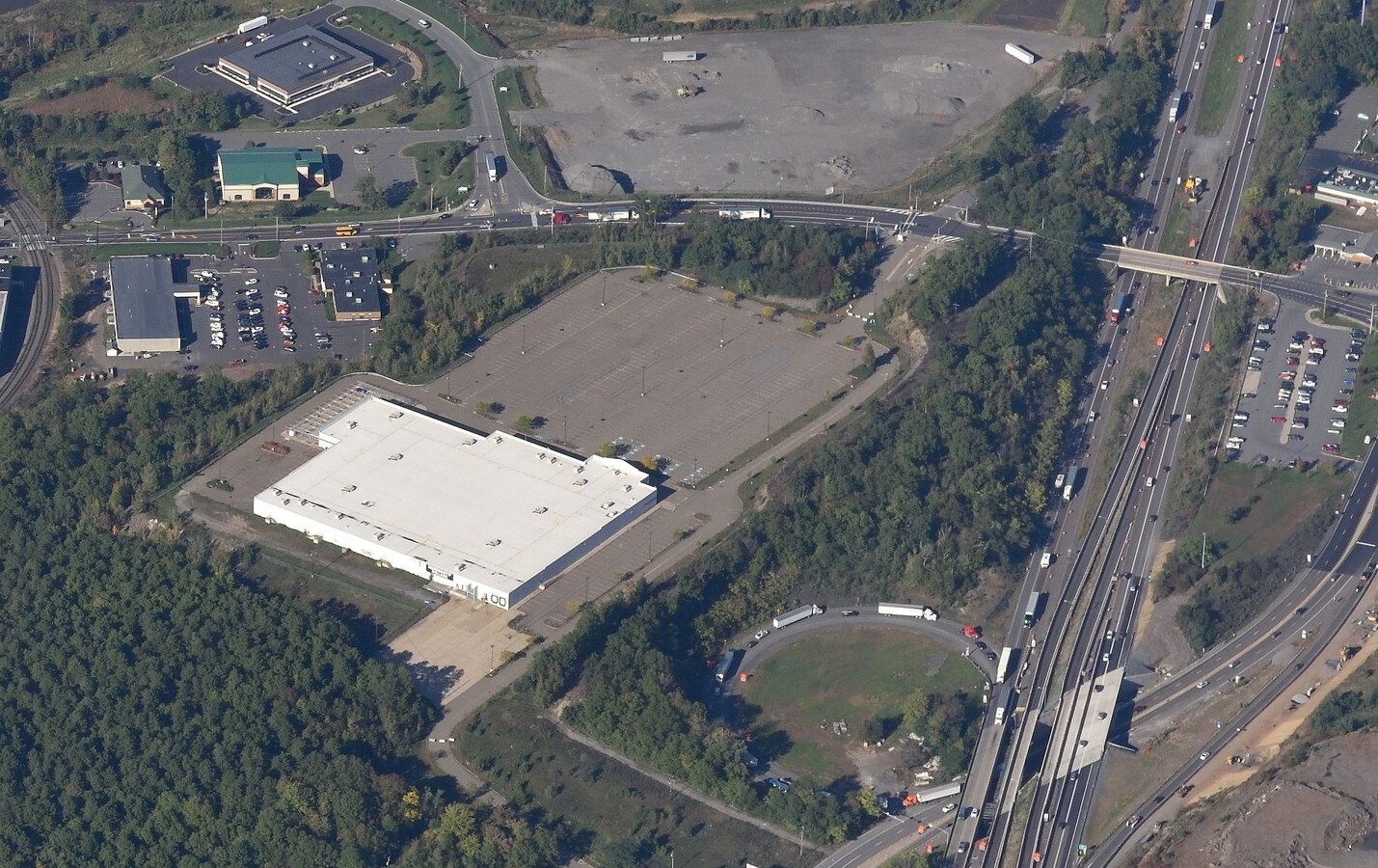 1201 Oak St, Pittston, PA 18640