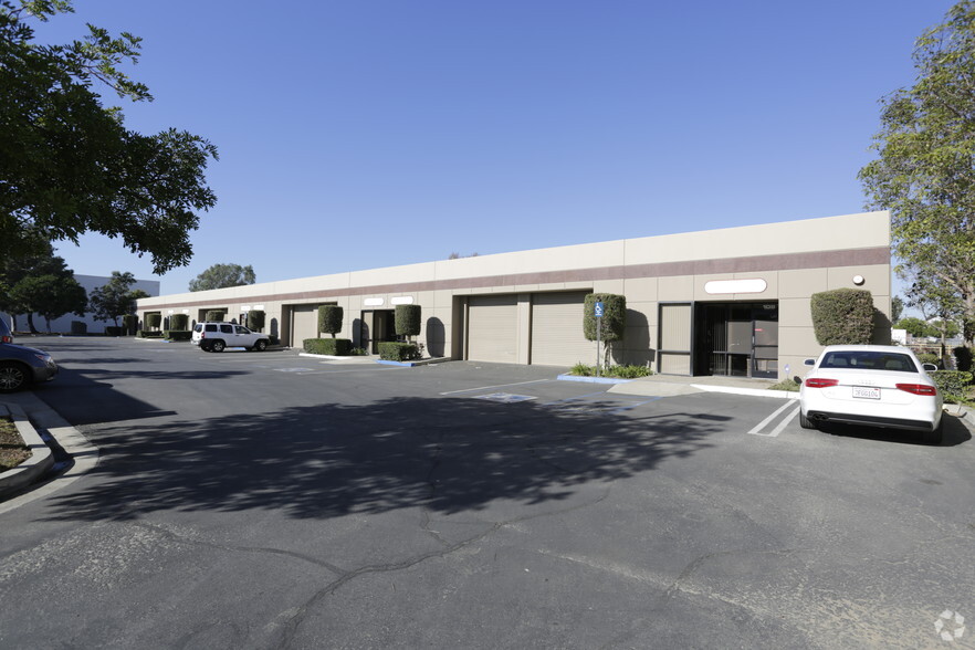 17175 Von Karman Ave, Irvine, CA for lease - Building Photo - Image 3 of 9