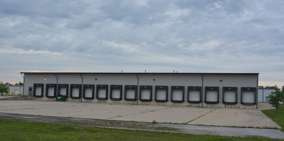 6119 Highview Dr, Fort Wayne, IN for sale - Building Photo - Image 1 of 1