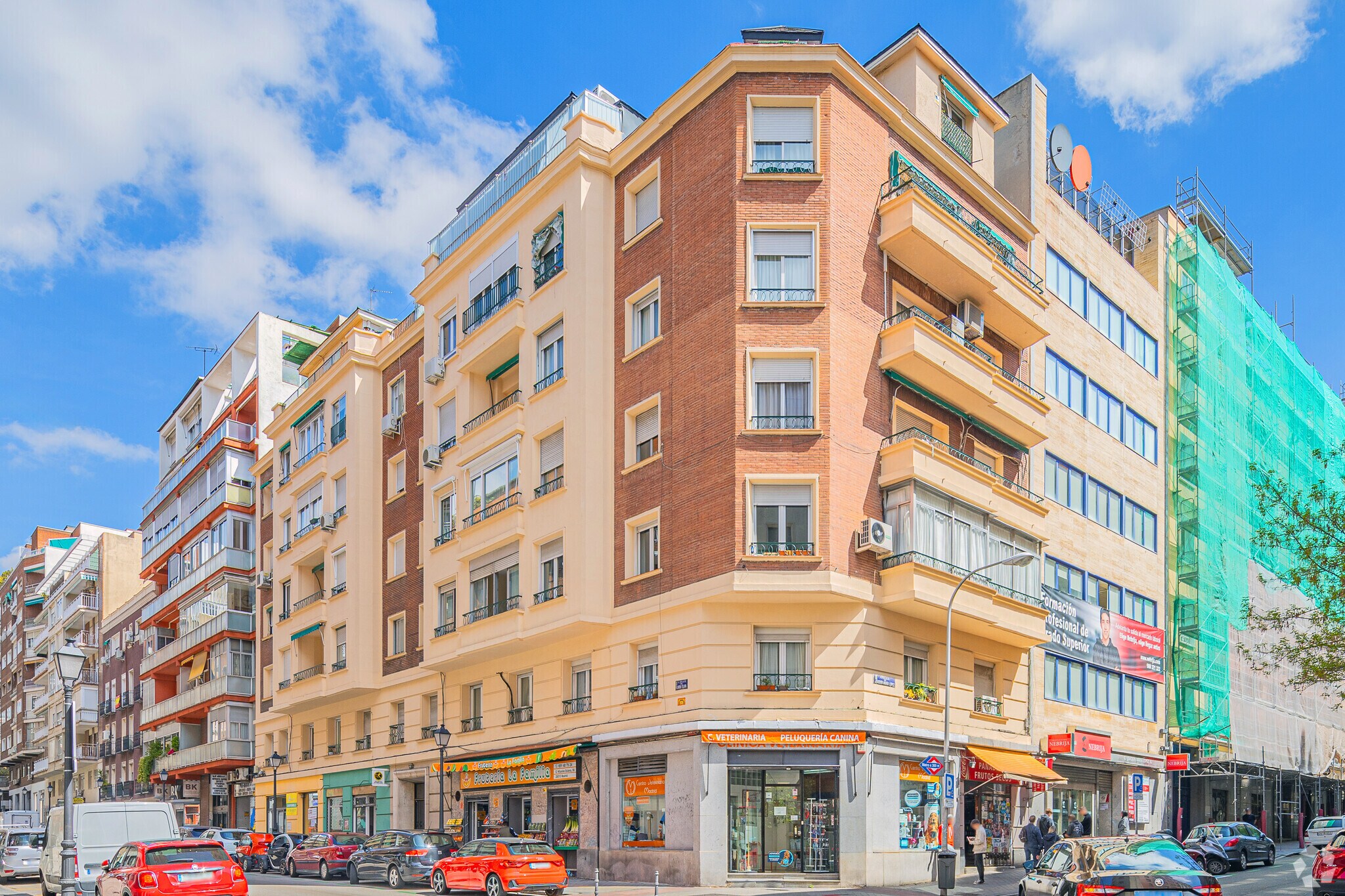 Calle Hilarión Eslava, 56, Madrid, Madrid for sale Primary Photo- Image 1 of 1