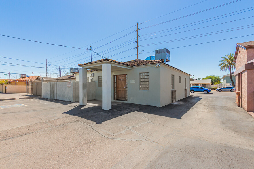 1530 W Thomas Rd, Phoenix, AZ for lease - Building Photo - Image 2 of 14