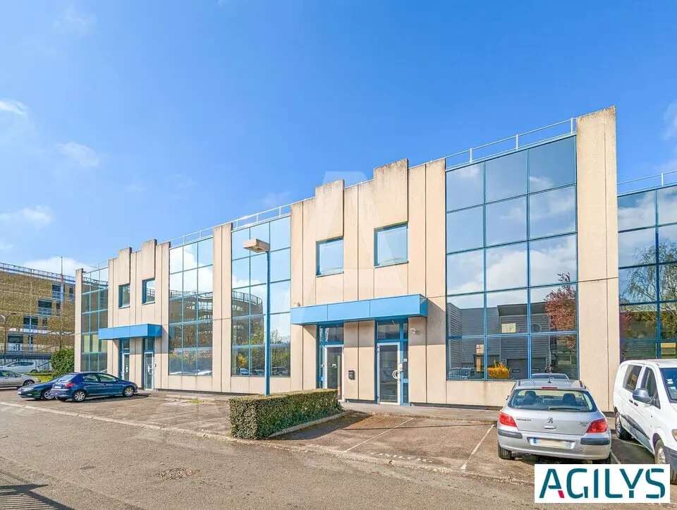 Location Local d'activités 218 m² à 437 m² - Photo 1
