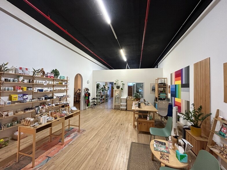 1831 Starr St, Ridgewood, NY for lease - Building Photo - Image 1 of 5