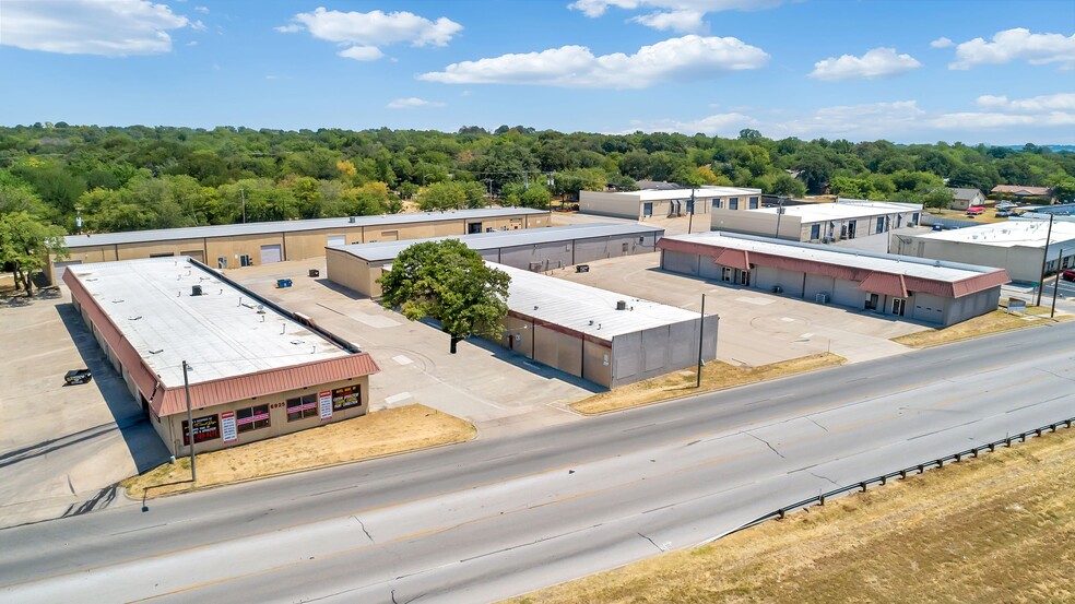 3150 Major St, Fort Worth, TX for lease - Aerial - Image 3 of 3