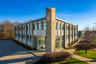 More details for 13200 Boul Métropolitain E, Montréal, QC - Office for Sale