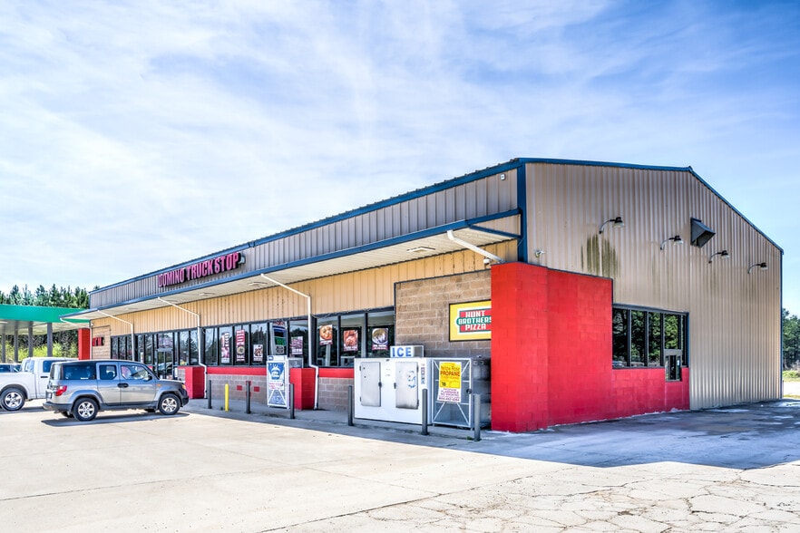 22263 US Highway 59 N, Queen City, TX for sale - Building Photo - Image 2 of 20