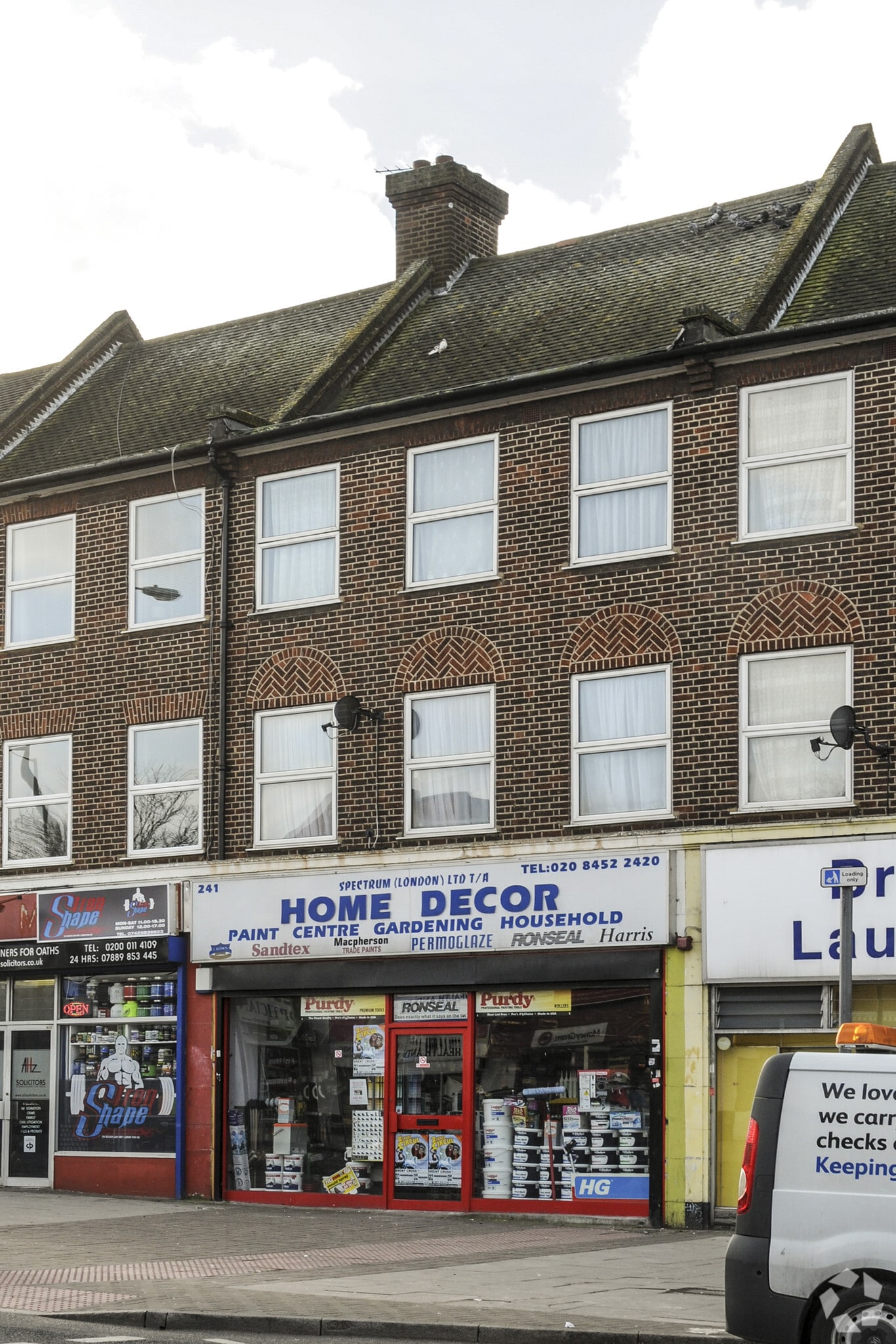 241 Neasden Ln, London for sale Primary Photo- Image 1 of 1