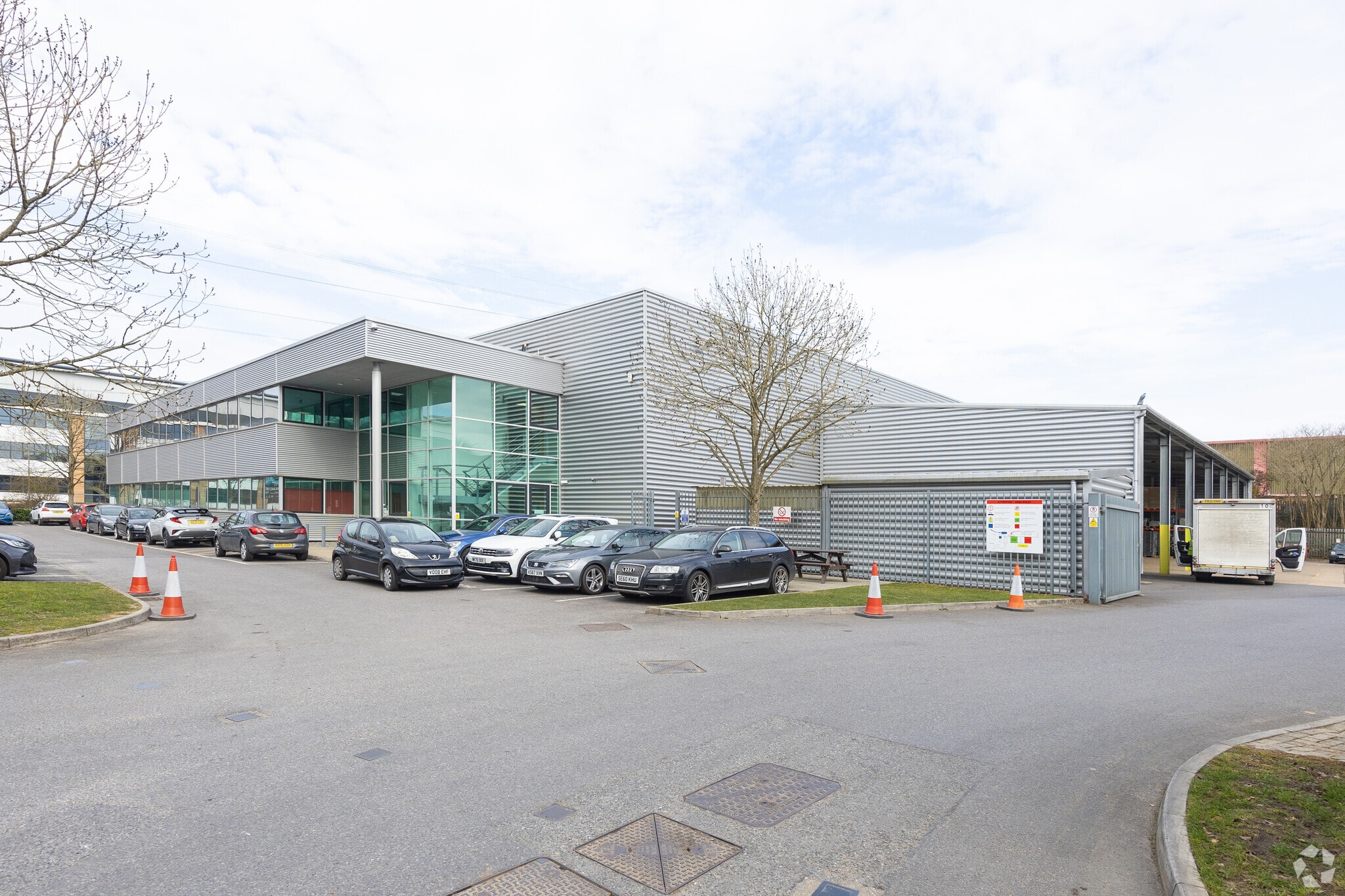 210 Mauretania Rd, Nursling for lease Primary Photo- Image 1 of 3