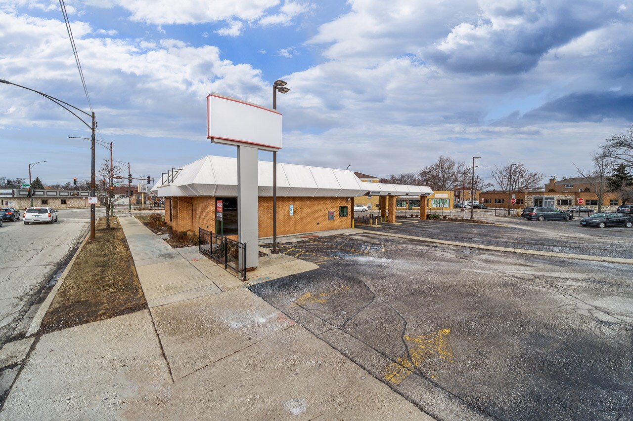 4811 N Austin Ave, Chicago, IL for sale Primary Photo- Image 1 of 1