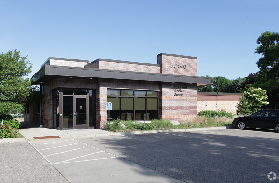 6440 Nicollet Ave, Richfield, MN for sale - Primary Photo - Image 1 of 2