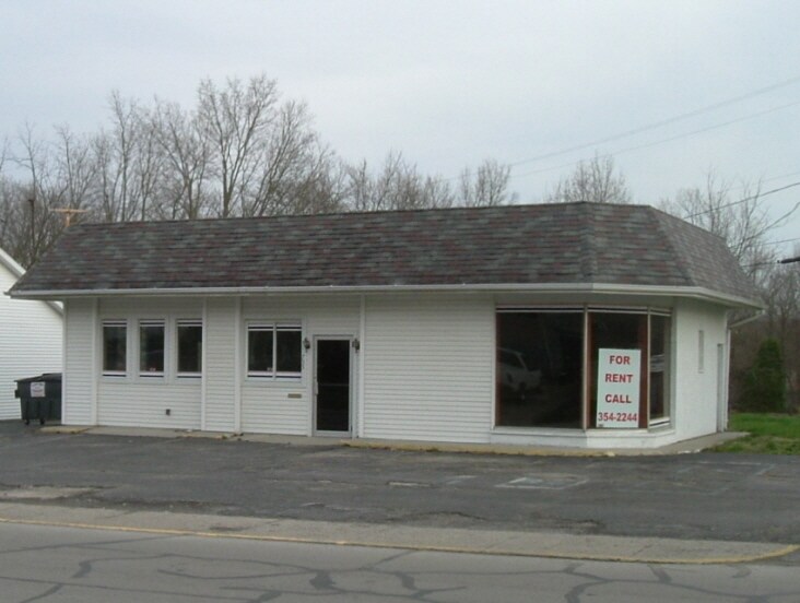 755 Locust St, Middletown, IN for sale - Primary Photo - Image 1 of 1