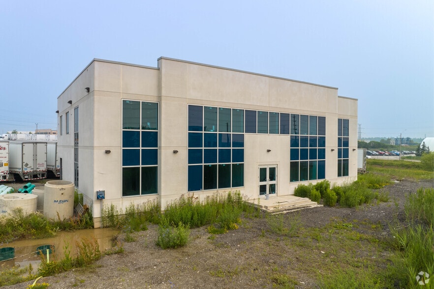 2 Mansewood Crt, Halton Hills, ON for lease - Building Photo - Image 3 of 5