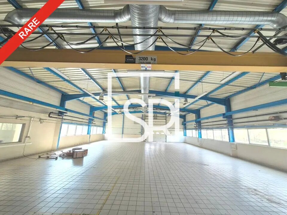 Industrial in Viscomtat for sale Interior Photo- Image 1 of 13