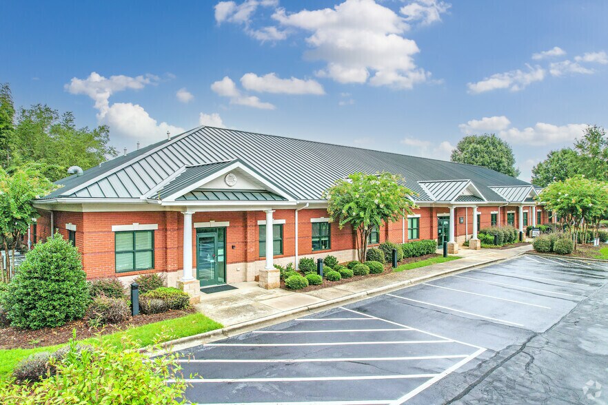 13310 S Ridge Dr, Charlotte, NC 28273