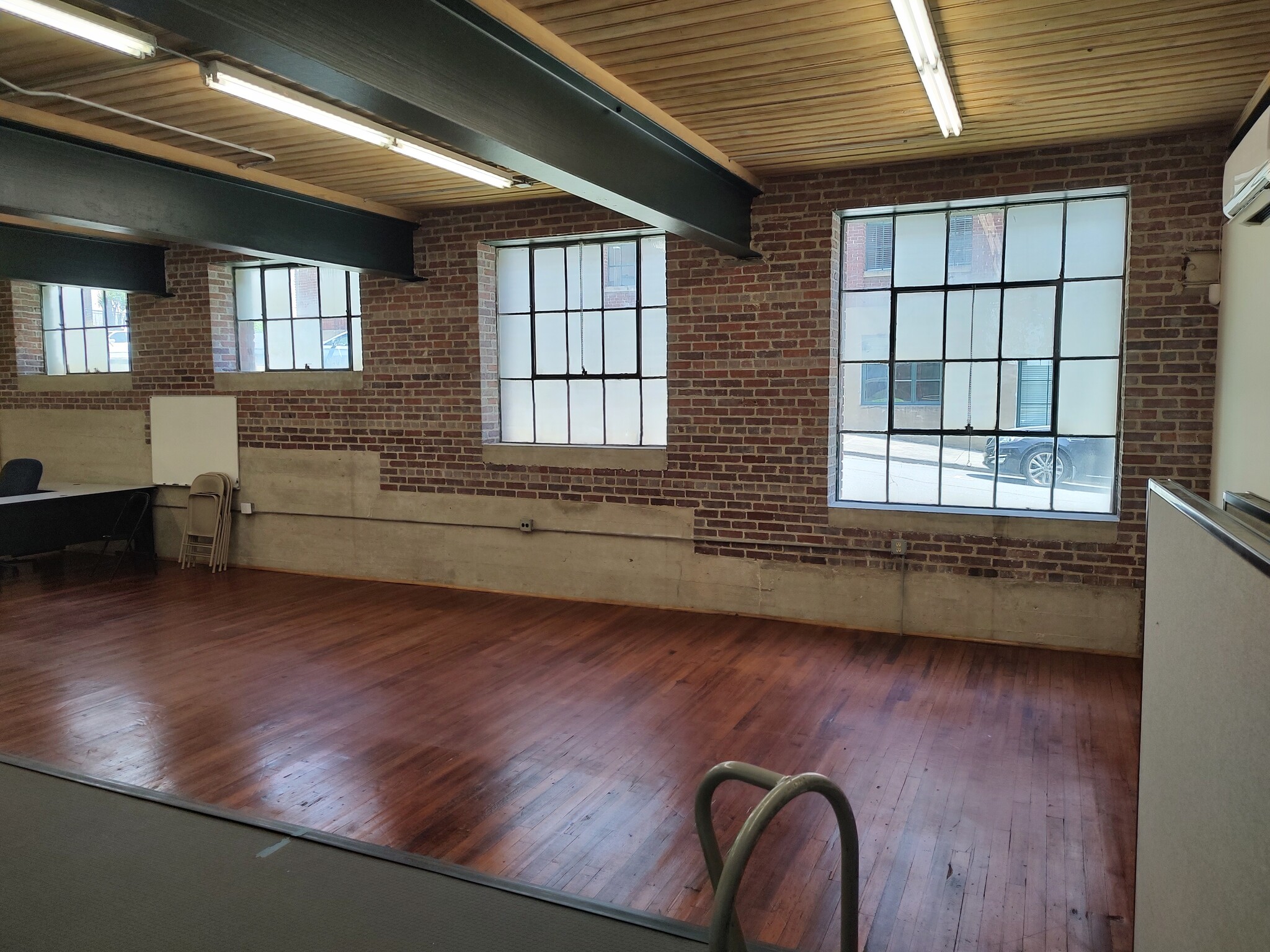 501 Penman St, Charlotte, NC for lease Interior Photo- Image 1 of 1