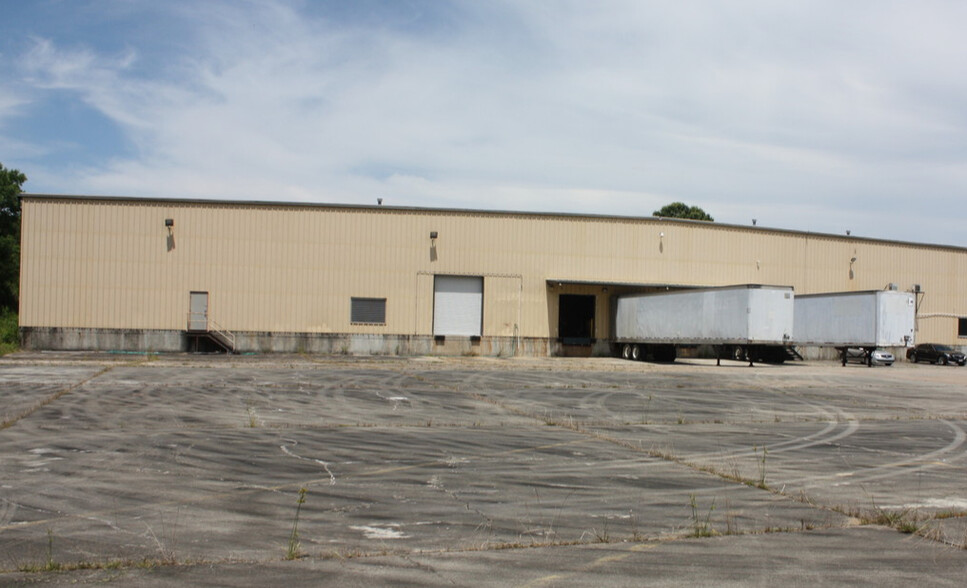 27 Neil Gunn Rd, Ellisville, MS for lease - Building Photo - Image 2 of 14