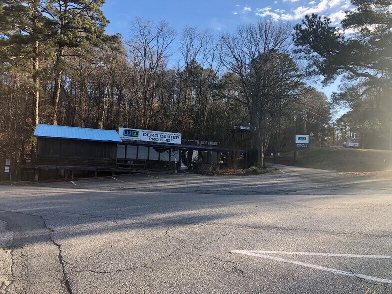 6986 Bells Ferry Rd, Canton, GA 30114