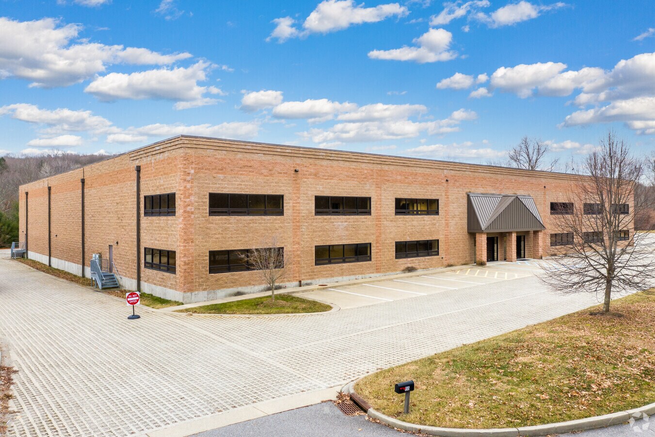 155 Hughson Rd, Carmel, NY 10512