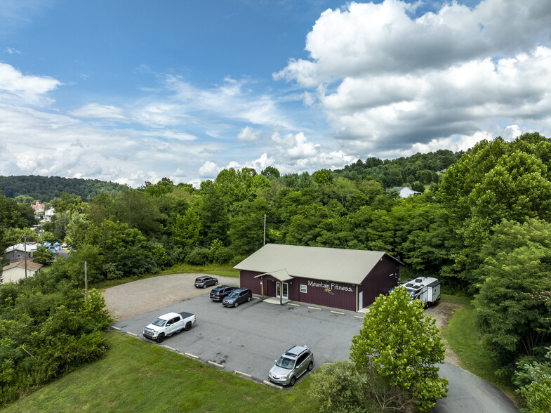 101 Old South Church St, Mountain City, TN for sale - Building Photo - Image 3 of 32