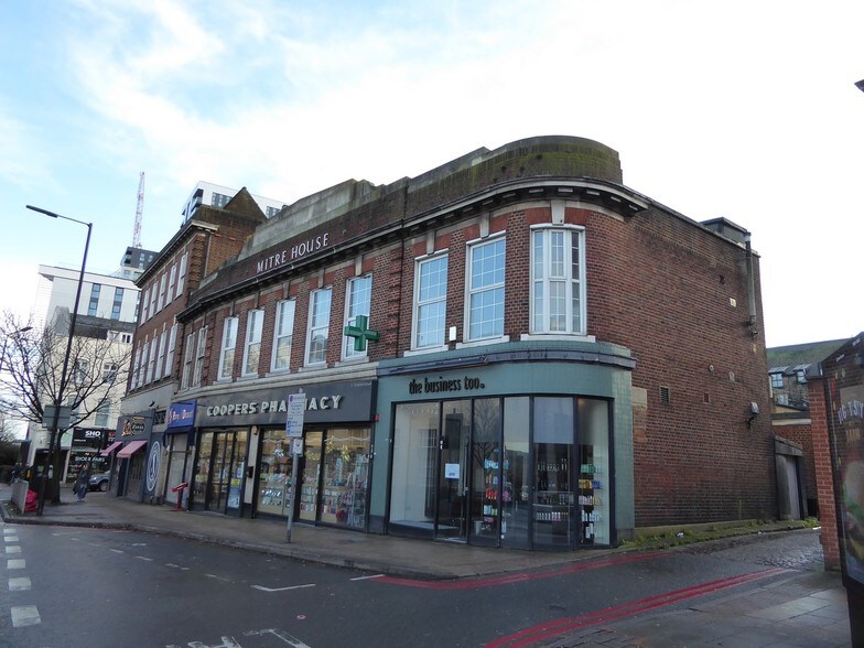 1-7 Grove Rd, Sutton for sale - Building Photo - Image 1 of 1