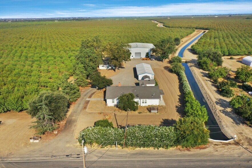 32568 S Bird Rd, Tracy, CA 95304