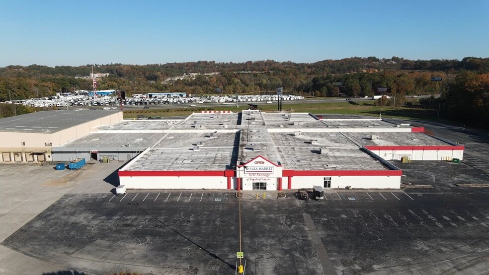 398 Direct Connection Dr, Rossville, GA for lease - Commercial Listing Video - Image 2 of 28