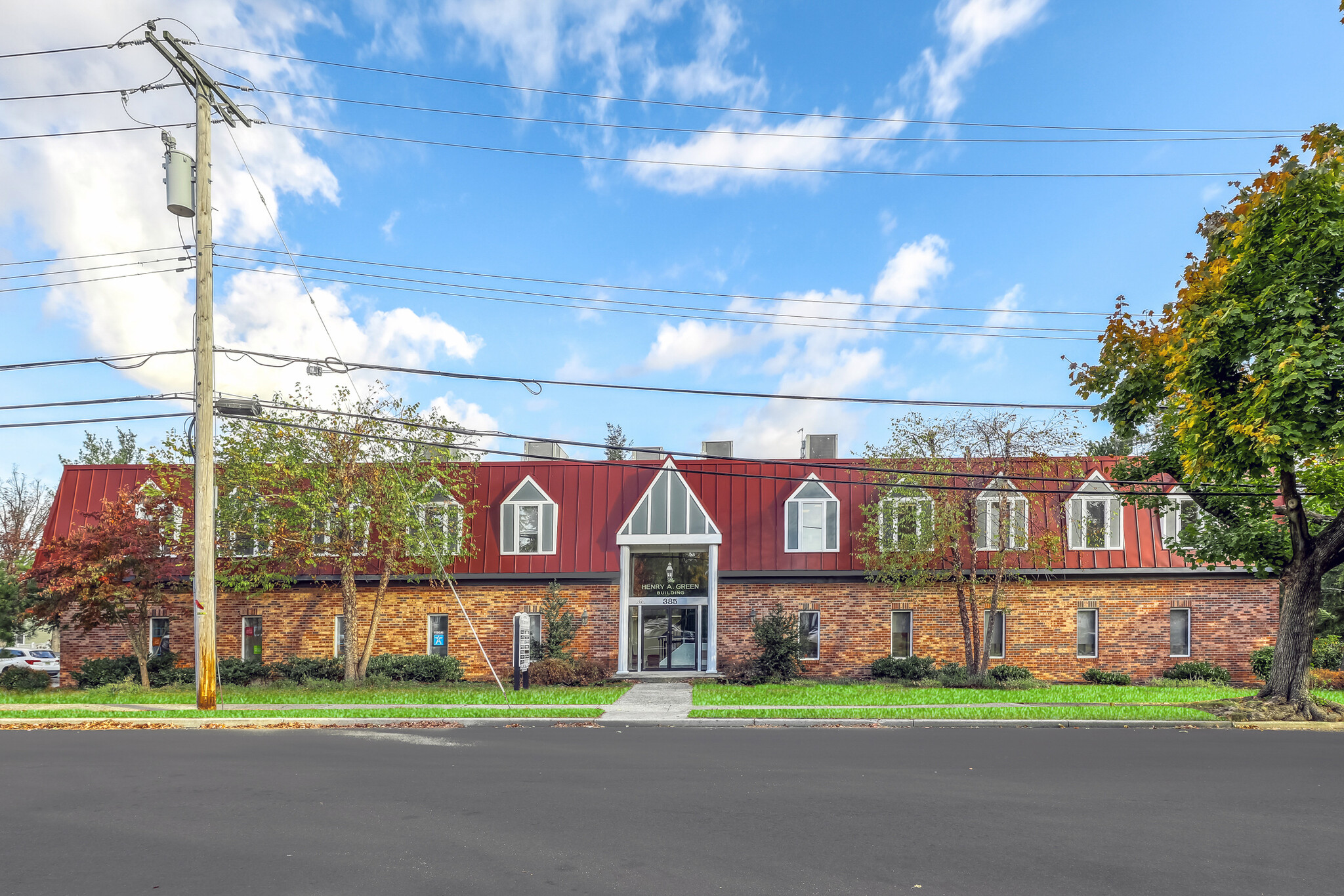 385 Clinton Ave, Wyckoff, NJ for sale Building Photo- Image 1 of 8