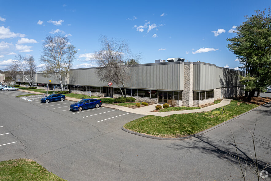 30 Inwood Rd, Rocky Hill, CT for lease - Building Photo - Image 3 of 4