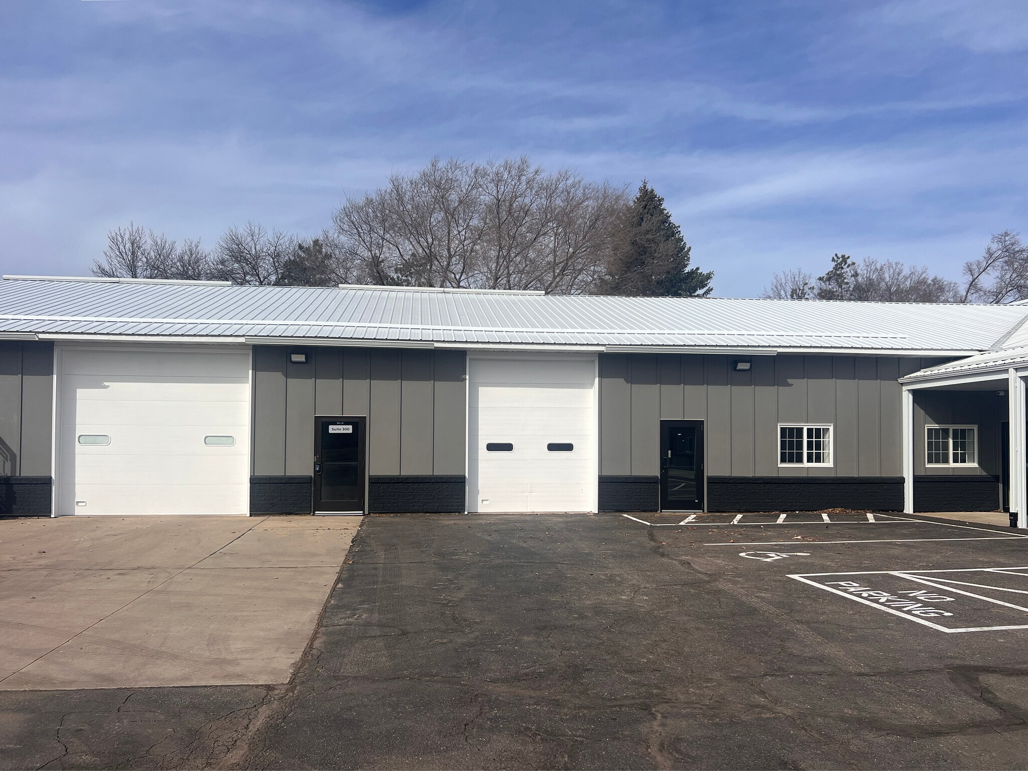 2800 1st Ave NW, Faribault, MN for lease Building Photo- Image 1 of 13