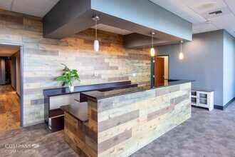 63455 N Highway 97, Bend, OR for lease Interior Photo- Image 2 of 11