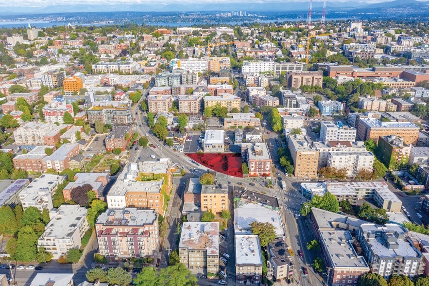 Capitol Hill Redevelopment Site portfolio of 2 properties for sale on LoopNet.com - Aerial - Image 2 of 3