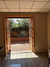 1120 W Highway 89A, Sedona, AZ for lease Interior Photo- Image 1 of 7