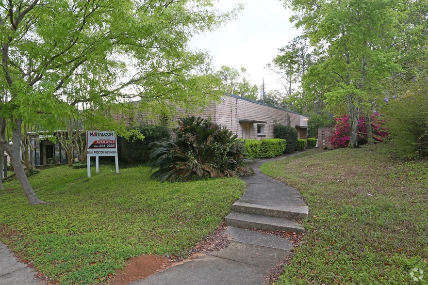 1225 Miccosukee Rd, Tallahassee, FL 32308