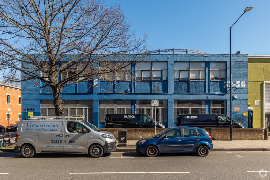 52-56 Pritchards Rd, London for lease - Building Photo - Image 2 of 7