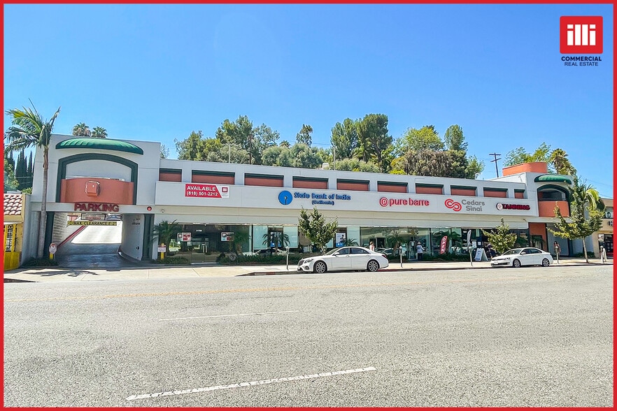 21720-21732 Ventura Blvd, Woodland Hills, CA for lease - Building Photo - Image 1 of 8