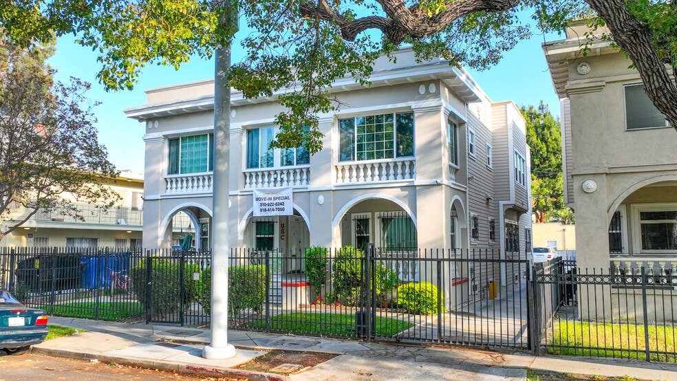 1220 W 27th St, Los Angeles, CA for sale - Primary Photo - Image 1 of 25