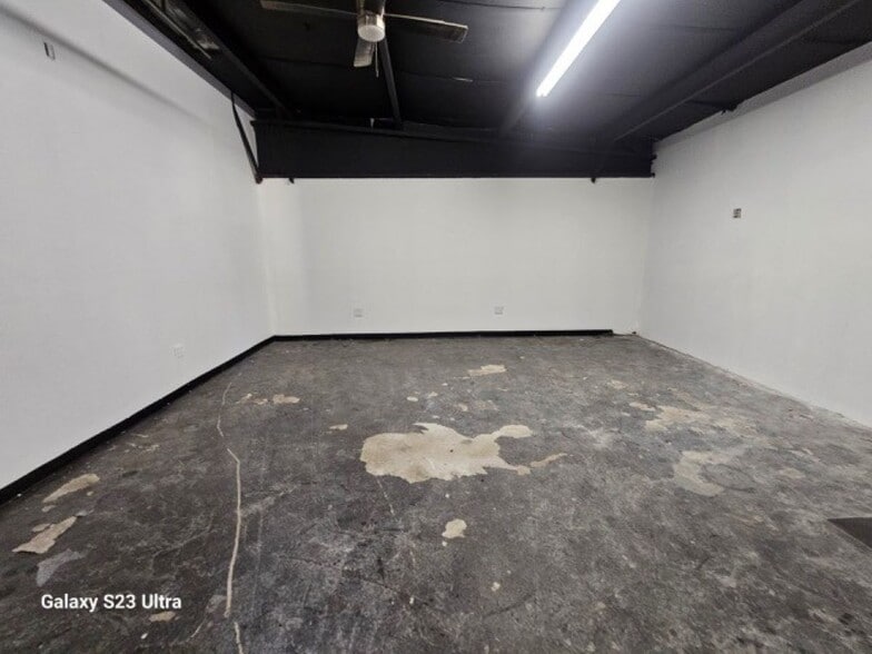 6406 Stuebner Airline Rd, Houston, TX for sale - Interior Photo - Image 2 of 23
