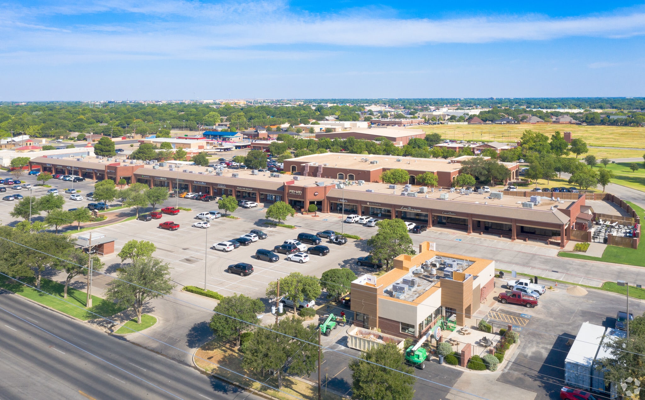 4204-4210 82nd St, Lubbock, TX for sale Primary Photo- Image 1 of 1
