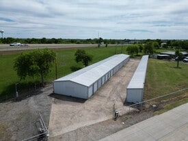 208 Moore Ln, Lavon TX - Self Storage Facility