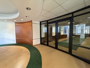 77 W Washington St, Chicago, IL for lease Interior Photo- Image 1 of 12