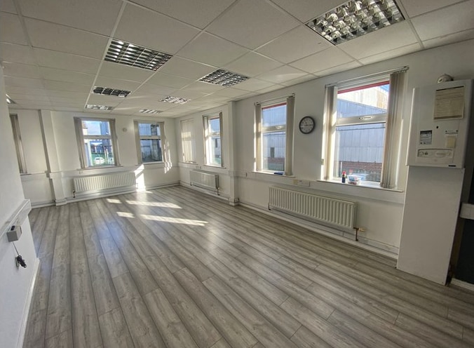 162 Moira Rd, Lisburn for lease - Interior Photo - Image 3 of 9